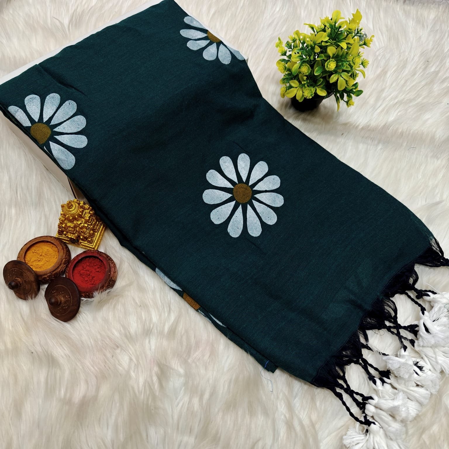 Elegant Bottle Green Khadi Cotton Saree with White Floral Print & Tassel Pallu